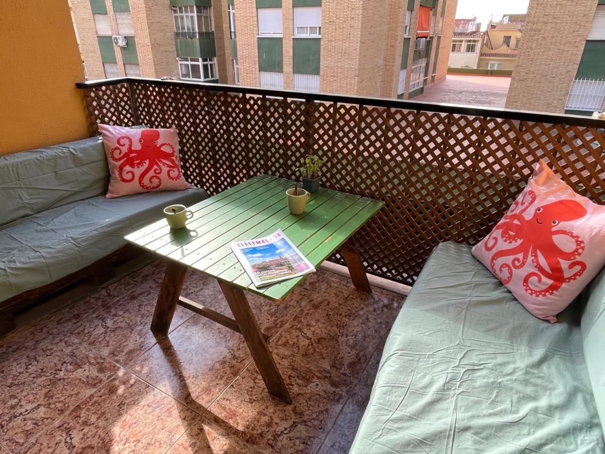 מאלגה Apartamento La Biznaga מראה חיצוני תמונה